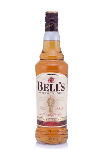 Whisky Bell's Blended Scotch (0.7L) Image